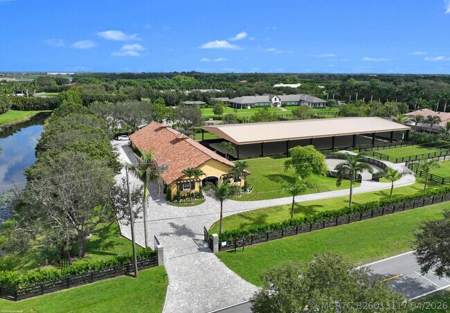 Building Photo - 4985 Stables Way