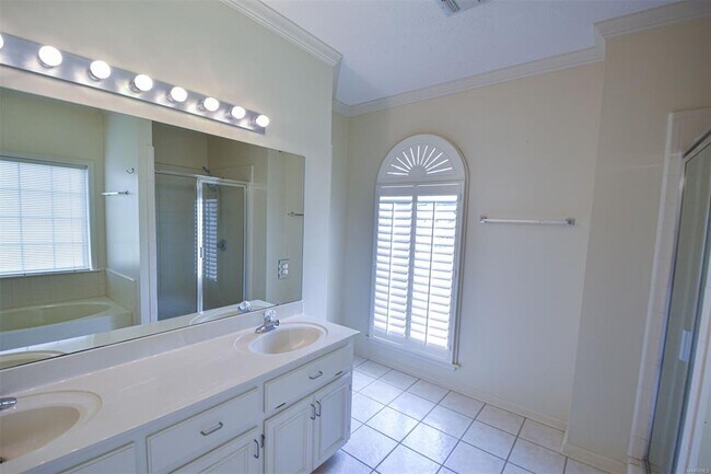 Building Photo - 1691 Rambling Brook Ln