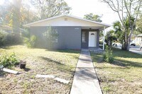 Building Photo - 1320 N Ohio Ave