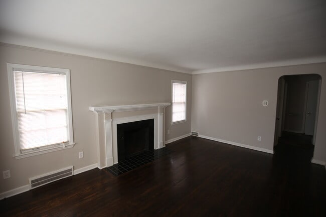 Building Photo - 17390 Bradford Ave