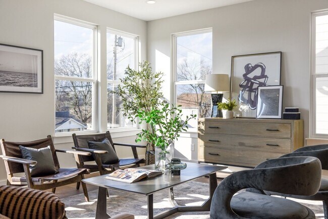 Building Photo - Welcome to The Becanni in Charlotte Park!