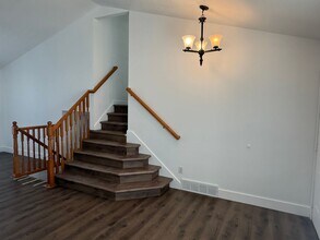 Building Photo - Beautiful Syracuse Home with RV Parking for Rent