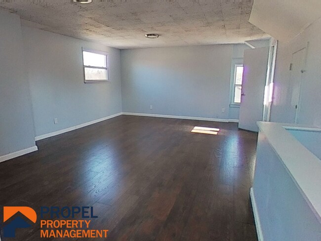 Building Photo - 7552 Chalmers Ave