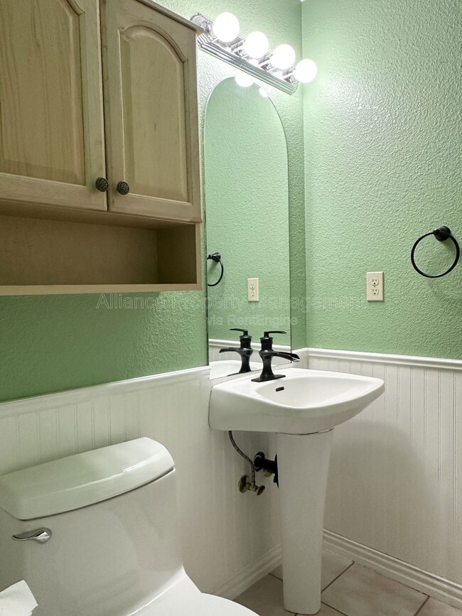 Building Photo - 4420 Cobbleskill Dr