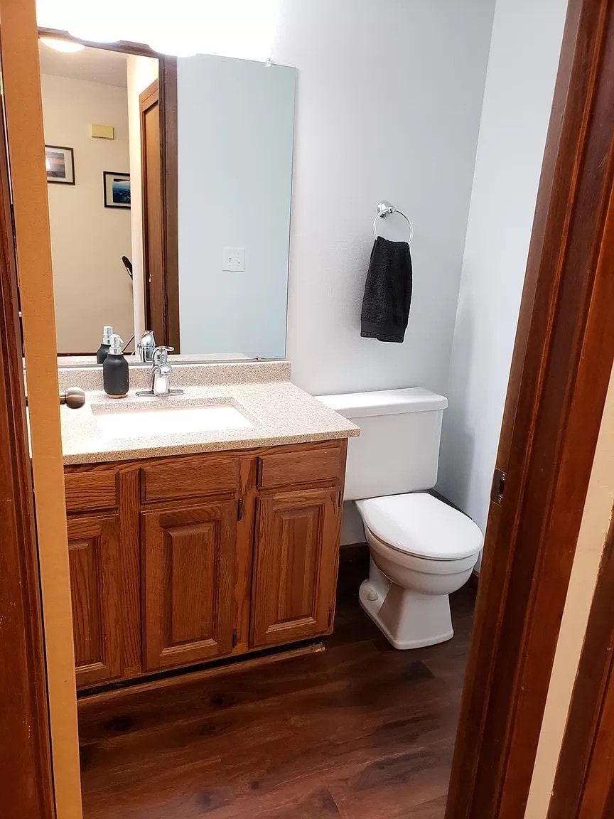 Half Bath - 4880 S 69th St