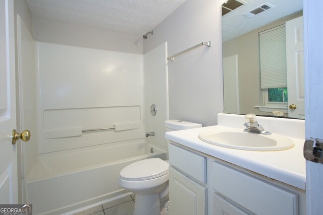 Building Photo - 1687 Cannonball Ct NW