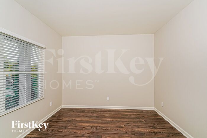 Building Photo - 516 Rock Terrace Wy