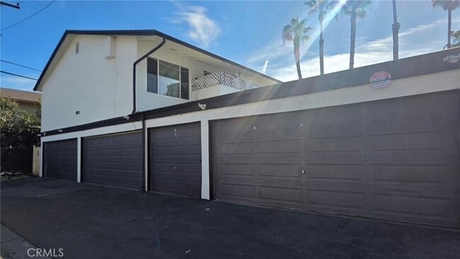 Building Photo - 1803 W Sumac Ln