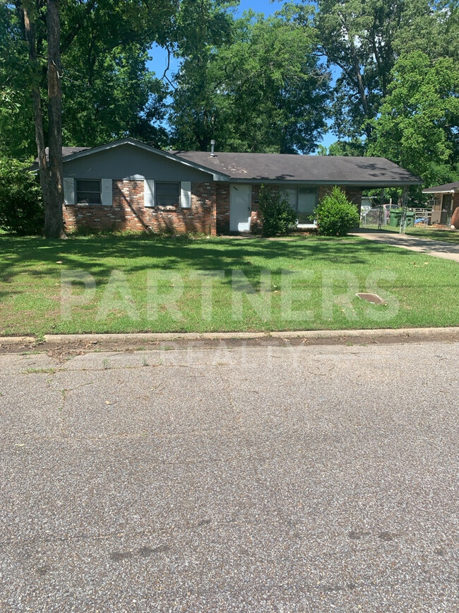 Primary Photo - 4508 Rainbow Rd
