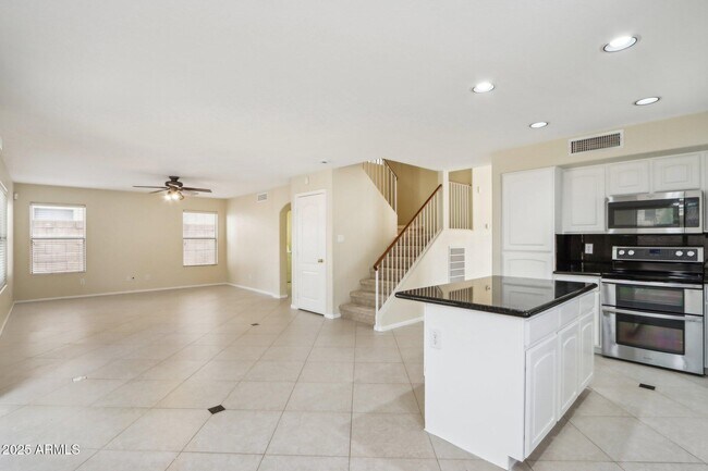 Building Photo - 20734 N 38th St