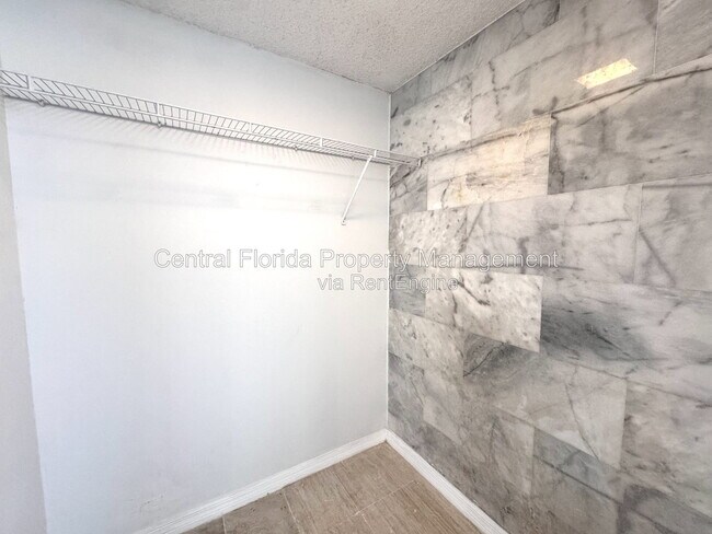 Building Photo - 3752 Becontree Pl