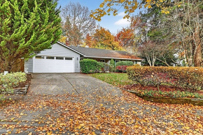 Building Photo - 13525 SW Roan Ct