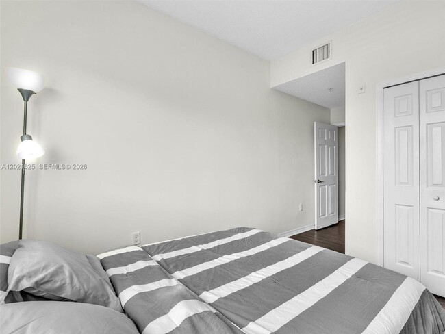 Building Photo - 7085 Nova Dr