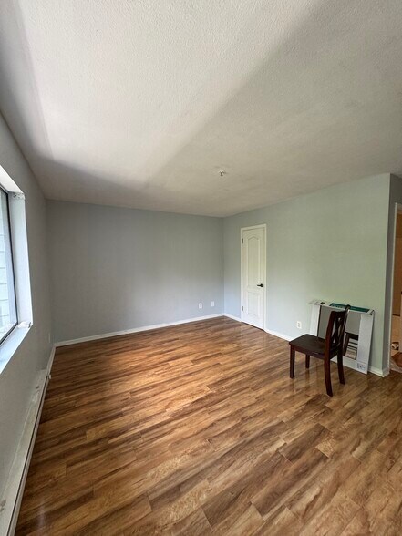 Building Photo - 41 Grandview Street