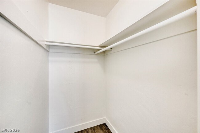 Building Photo - 1014 N 4th St