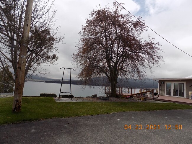 Building Photo - Lake Front Property with Orchard--Desire l...