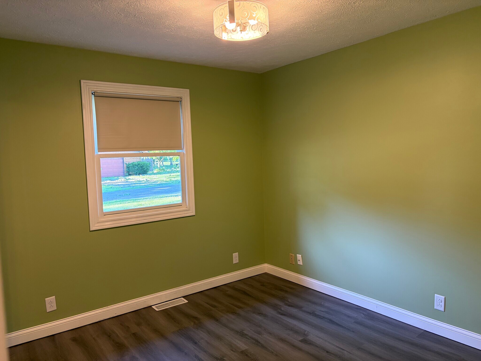 Bedroom 1 - 501 E Cherry St