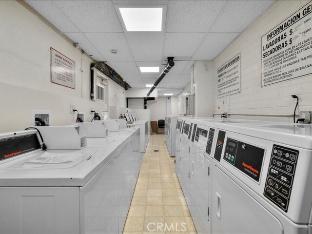 Building Photo - 969 Hilgard Ave