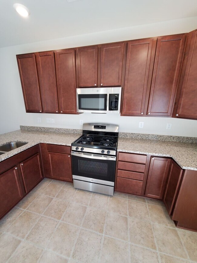 Building Photo - 7421 Sienna Heights Pl
