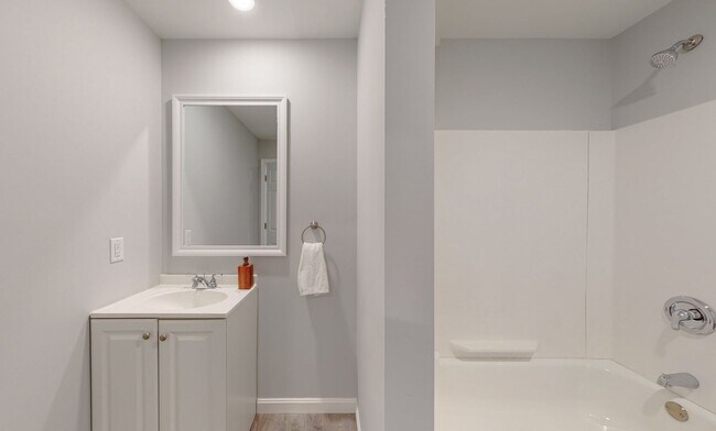 Building Photo - Nasson in the Pines