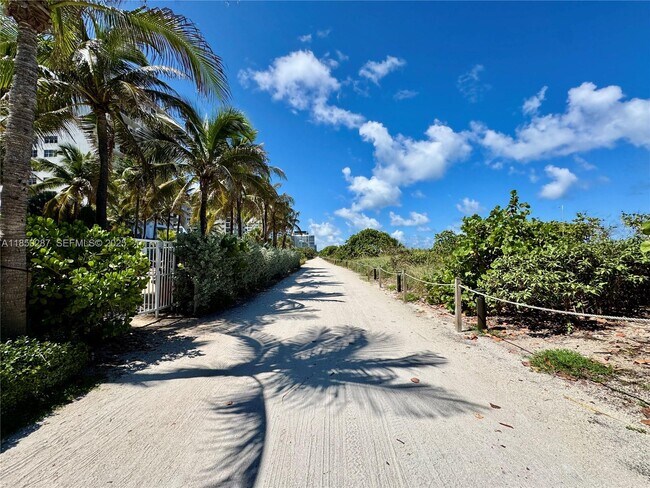 Building Photo - 9201 Collins Ave