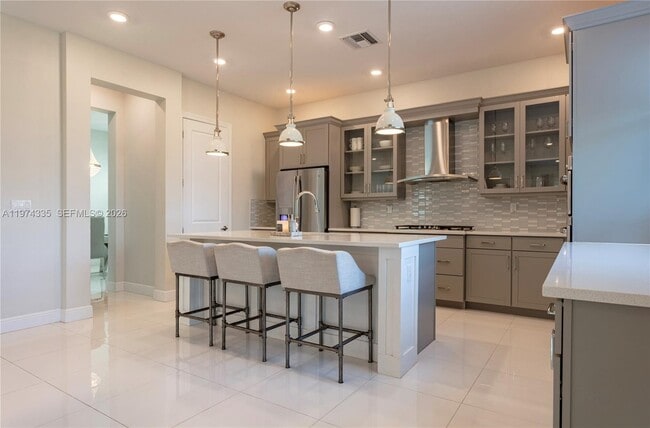 Building Photo - 8555 E Baypoint Cir