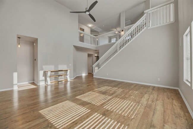 Building Photo - 125 Exeter Cove