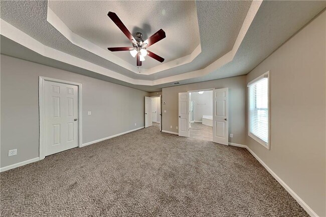 Building Photo - 302 Wind Ship Ct