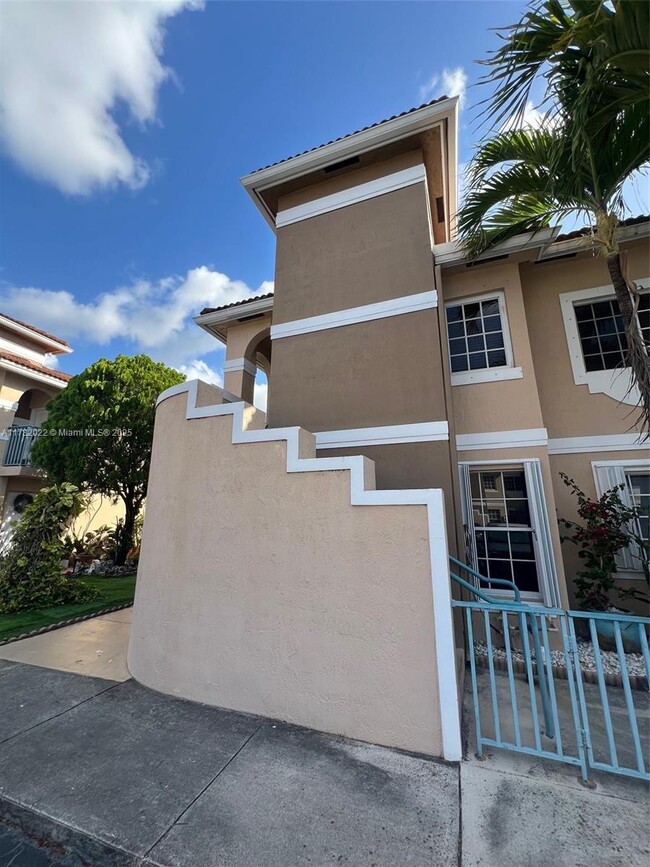 Primary Photo - 6445 SW 130th Pl
