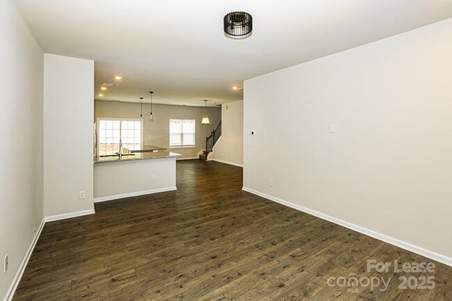 Building Photo - 7442 Sienna Heights Pl