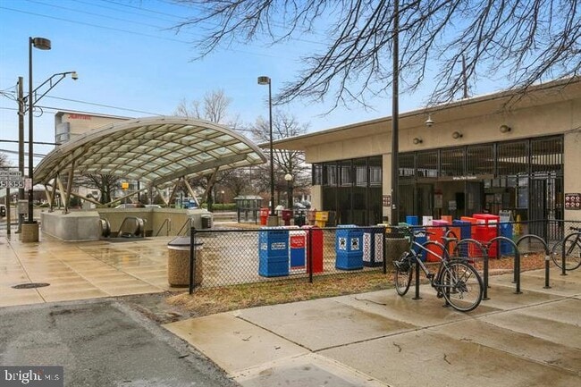 Building Photo - 11801 Rockville Pike