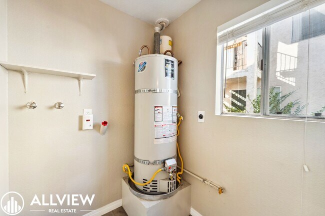 Building Photo - 34602 Calle Rosita