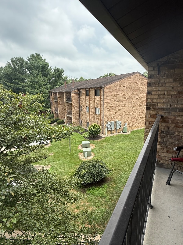 Building Photo - 539 Davis Rd