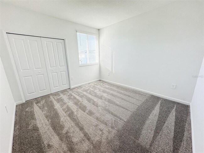 Building Photo - 417 Bogey Dr