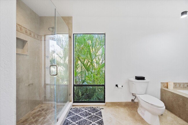 Building Photo - 12638 Quercus Ln