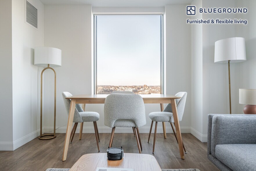 Building Photo - 151 N First St