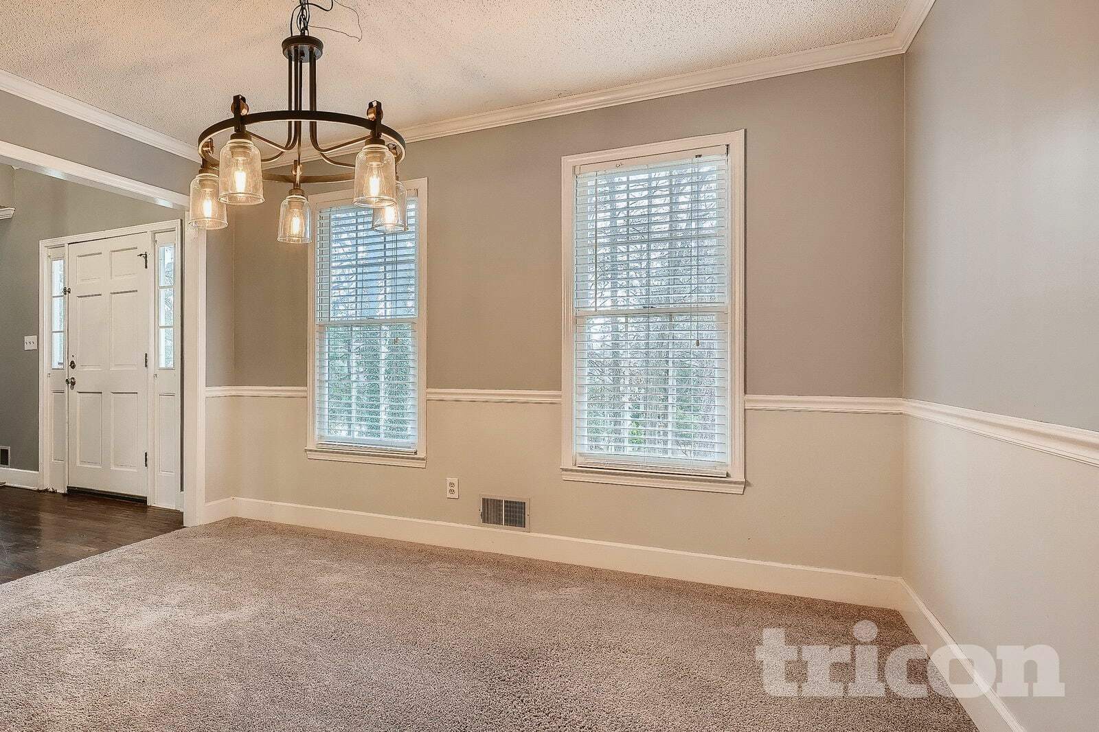 Building Photo - 150 Tanglewood Dr