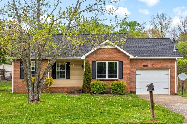 Primary Photo - 352 Broadmore Dr