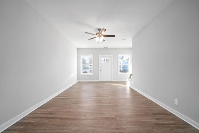 Building Photo - 341 Honeycomb Ct