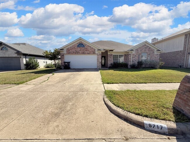 Primary Photo - 6717 Smallwood Dr