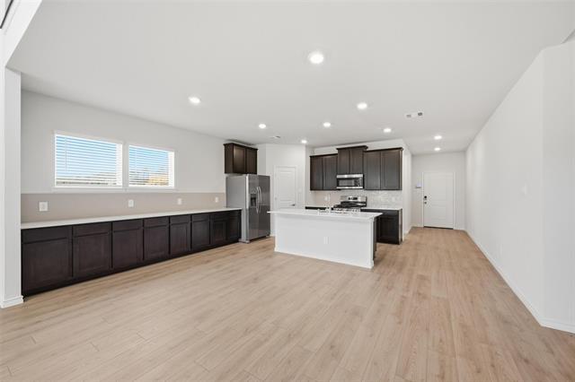 Building Photo - 105 Rita Dr