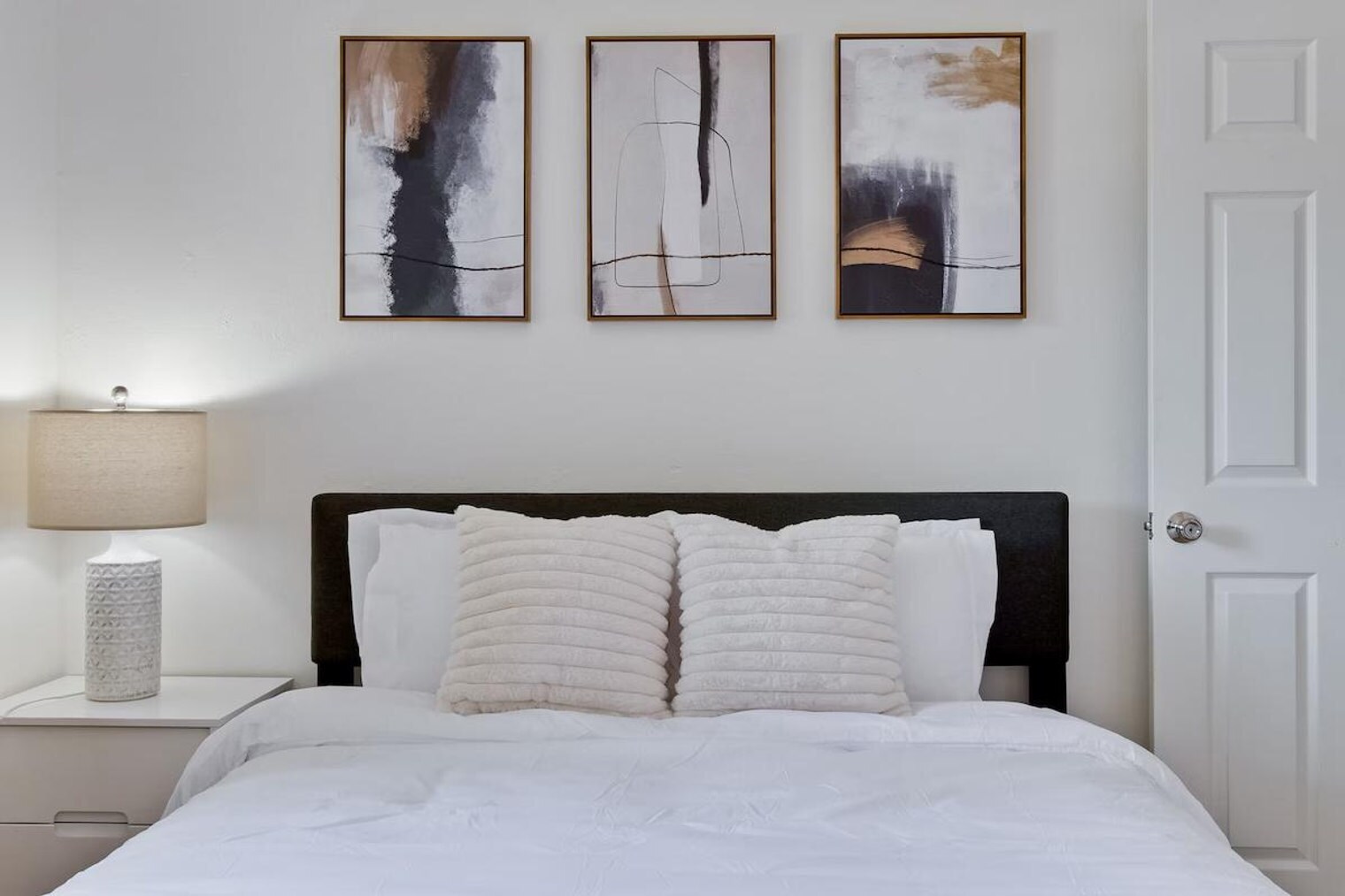 Building Photo - 1281 Flora Ave