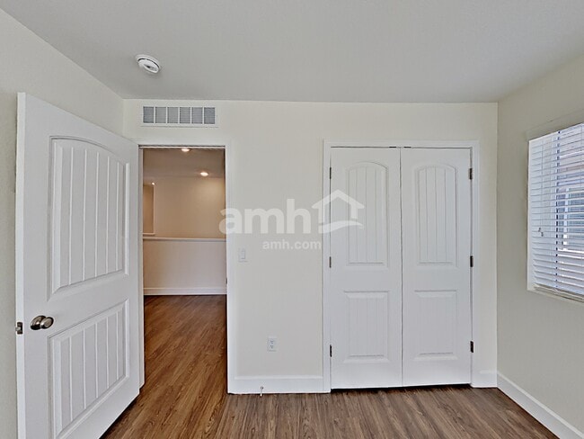 Building Photo - 4747 Crestone Peak St