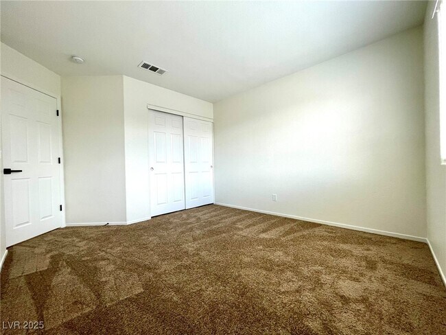 Building Photo - 1326 Pine Terrace Ct
