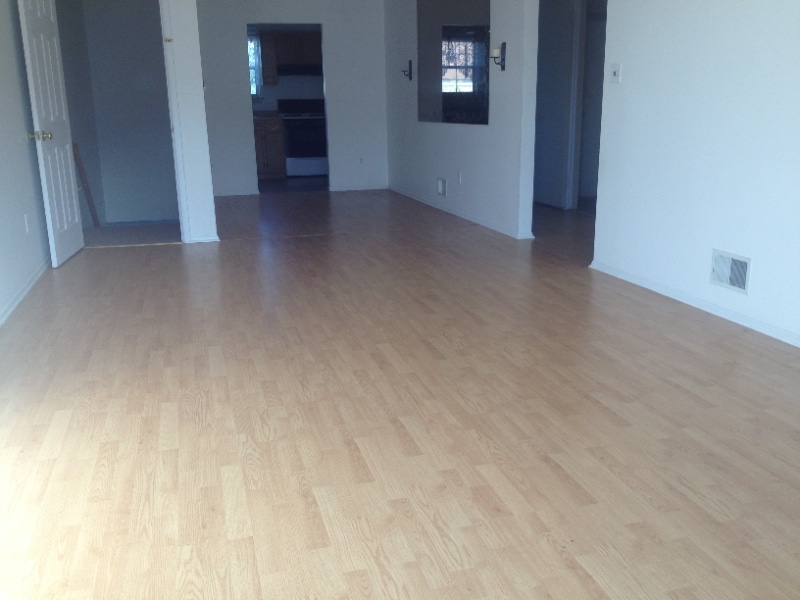 Building Photo - 804 Woodchip Rd