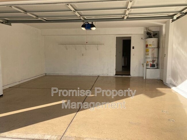 Building Photo - 4504 Arbor Glen Way