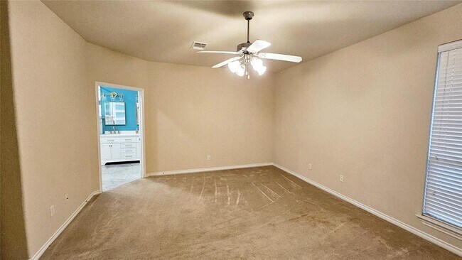 Building Photo - 1824 Woody Ln