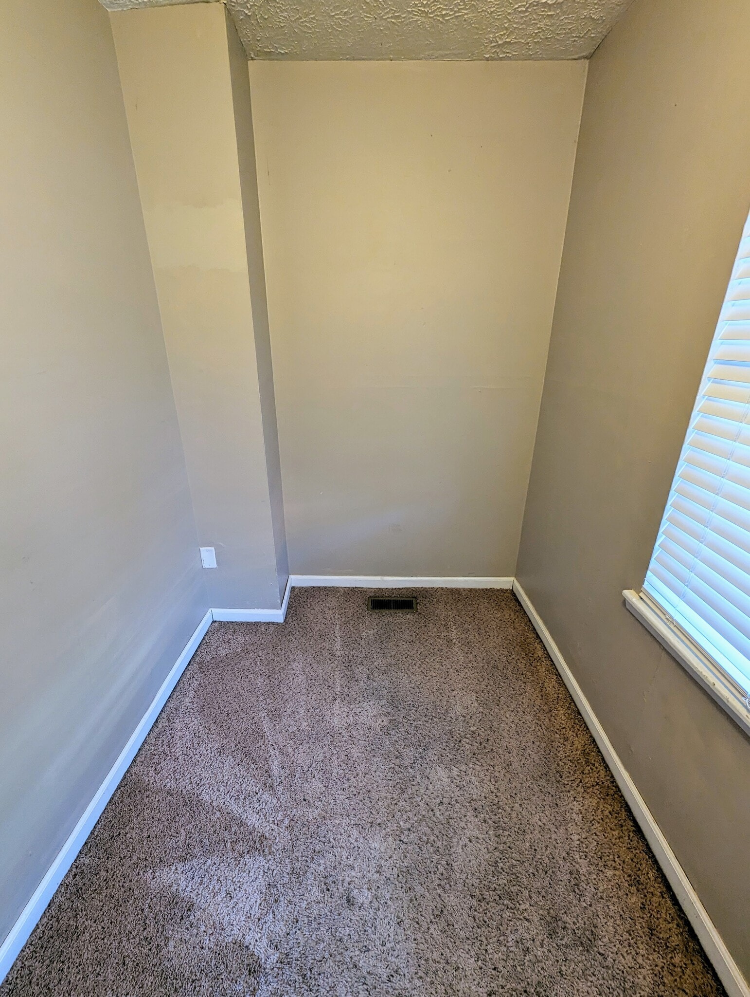 Building Photo - 141 Mulberry St