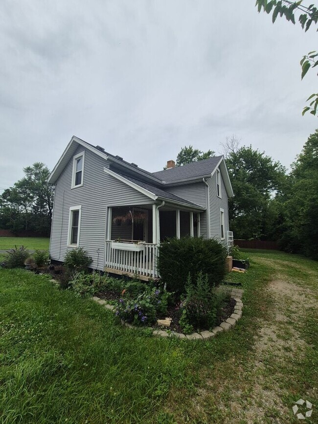 Building Photo - Westbrook 2 bedroom home