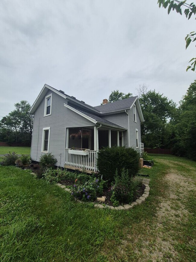 Building Photo - Westbrook 2 bedroom home